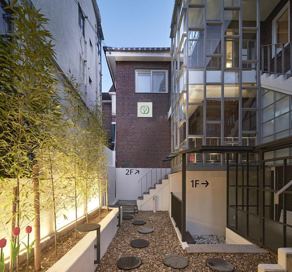 Monday Cracker Hongdae Hotel Seul Exterior foto